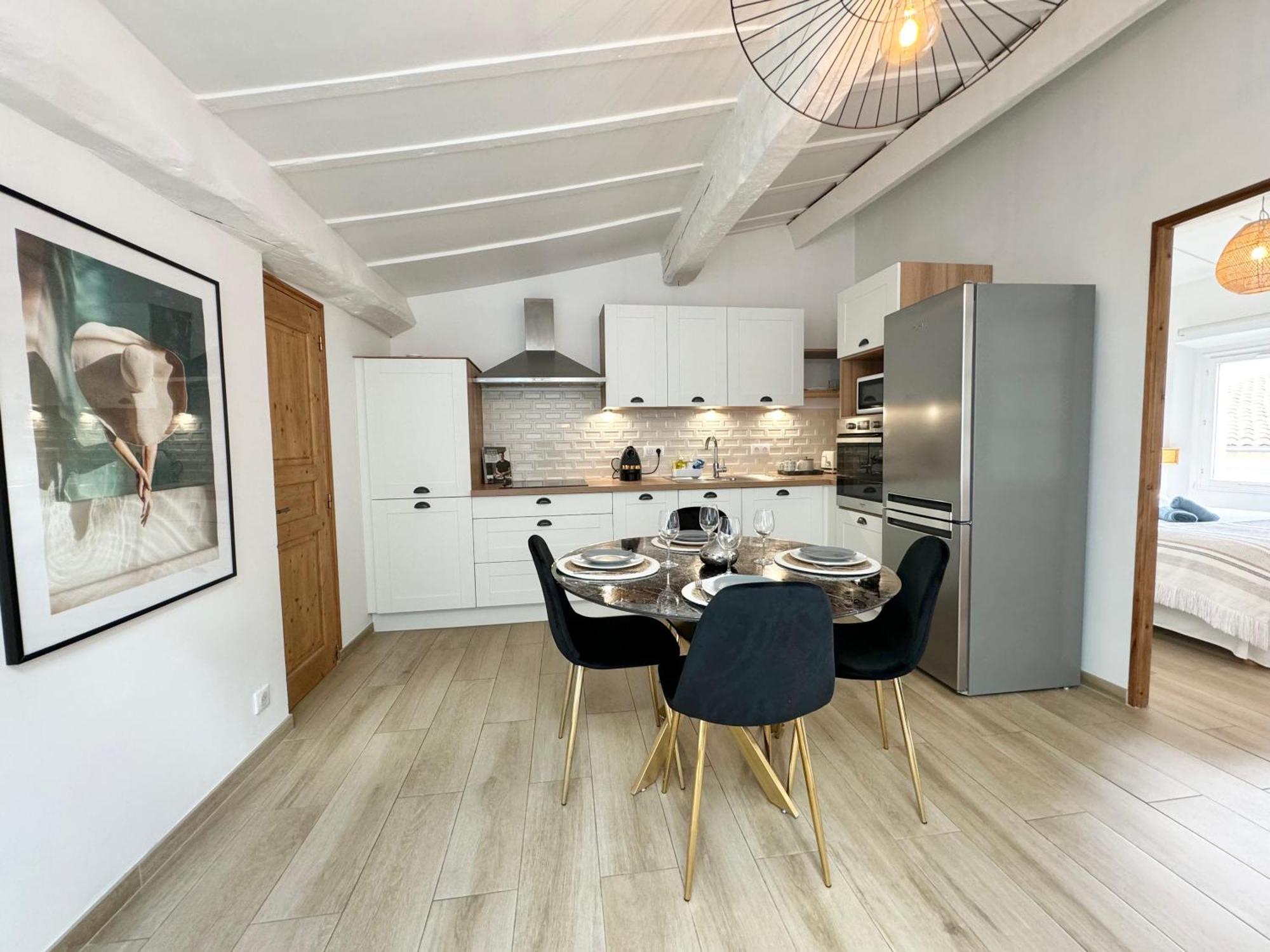 Apartament Cosy 3 Pieces Vieil Antibes Proche Port Vauban Zewnętrze zdjęcie